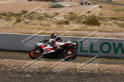 media/Apr-19-2025-AHRMA (Sat) [[3d98ca3309]]/Race/Group 2/Turn 4/